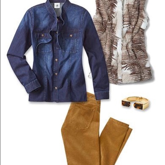 CAbi Aspen Vest-Faux Shearling and softer! - Picture 7 of 7